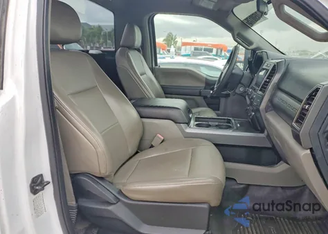 2019 Ford F550 Super Duty z USA, uszkodzony, nr VIN 1FDUF5GT3KDA08761